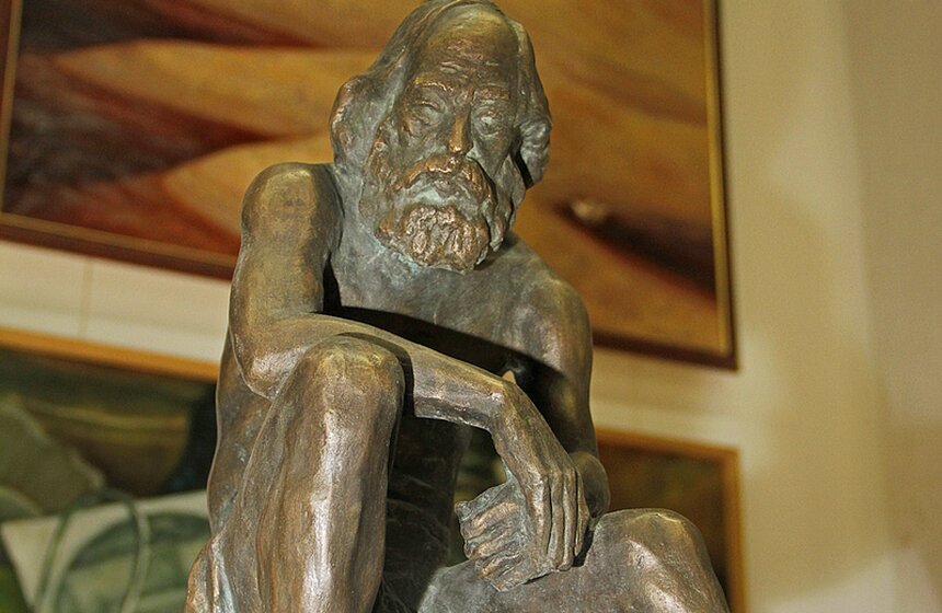 Художественная выставка "Россия XII" открывается в Москве 23 фото