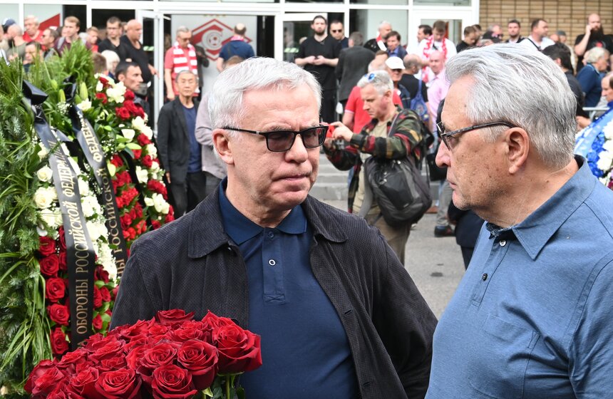 В Москве простились с бывшим тренером сборной России Георгием Ярцевым 28 фото