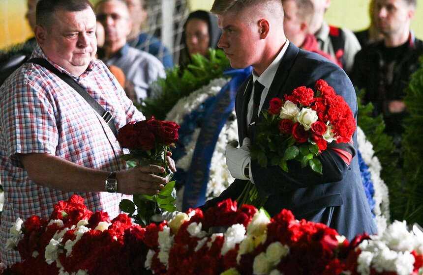 В Москве простились с бывшим тренером сборной России Георгием Ярцевым 23 фото