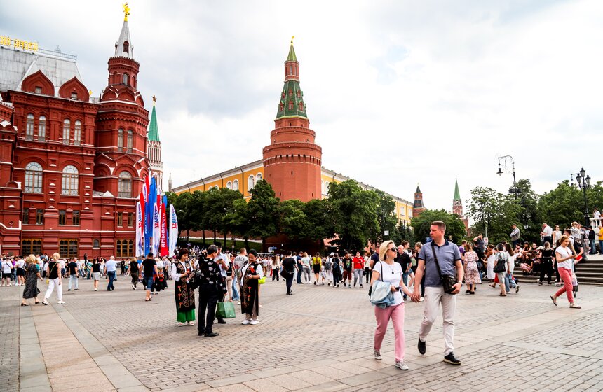 В Москве прошли празднования по случаю Дня России 2 фото