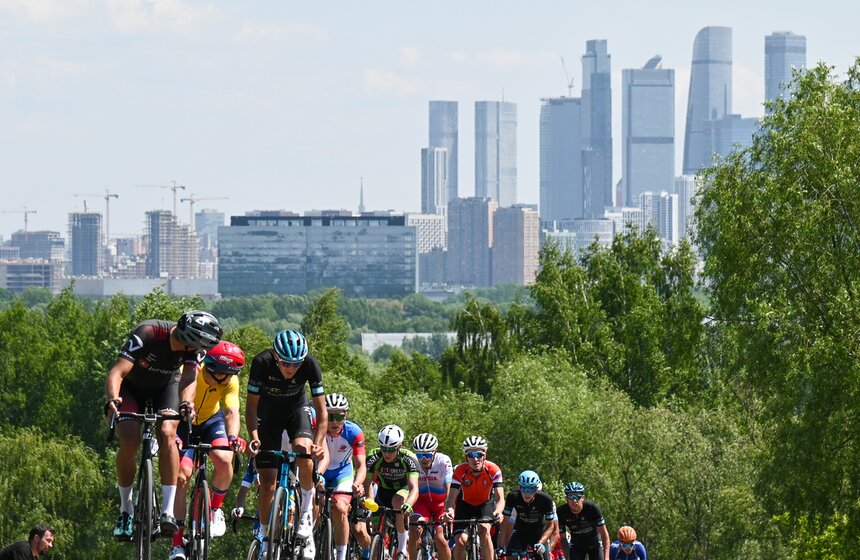 В столице завершилась велогонка "Пять колец Москвы 2022" 10 фото