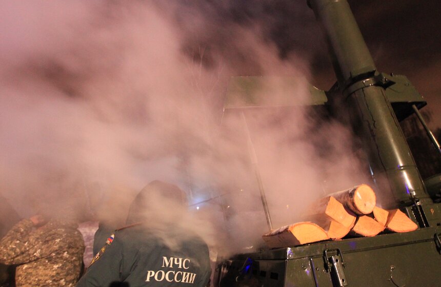 В Подмосковье прошли Крещенские купания 19 фото