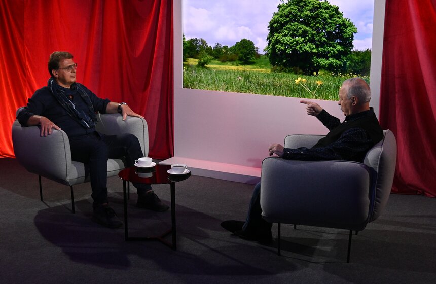 Леонид Якубович принял участие в съемках программы "Золотая рыбка" 9 фото