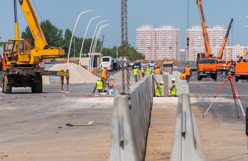Собянин осмотрел ход работ на строящемся участке МСД в ЮАО 8 фото