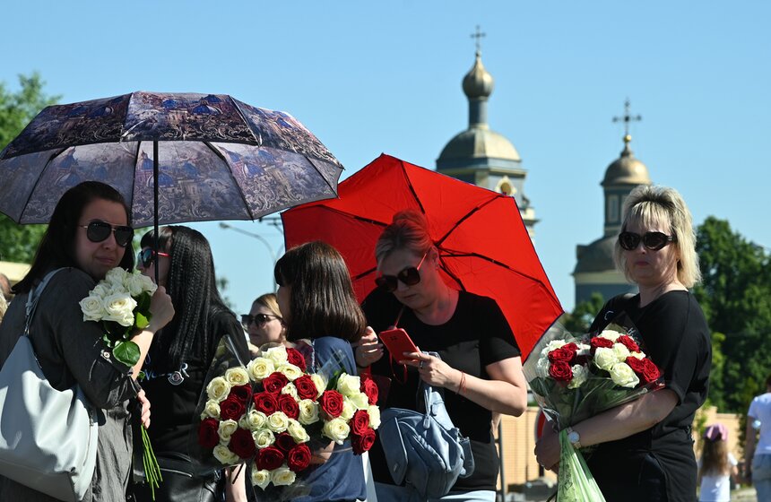 В Москве состоялось прощание с певцом Юрием Шатуновым 8 фото