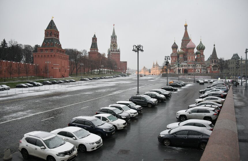 В Москве прошел первый в сезоне снегопад 20 фото