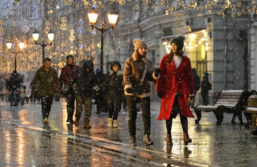 В Москве прошел первый в сезоне снегопад 24 фото