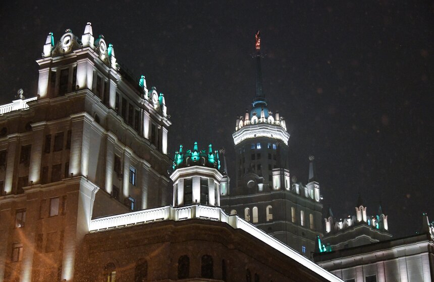 В Москве прошел первый в сезоне снегопад 35 фото