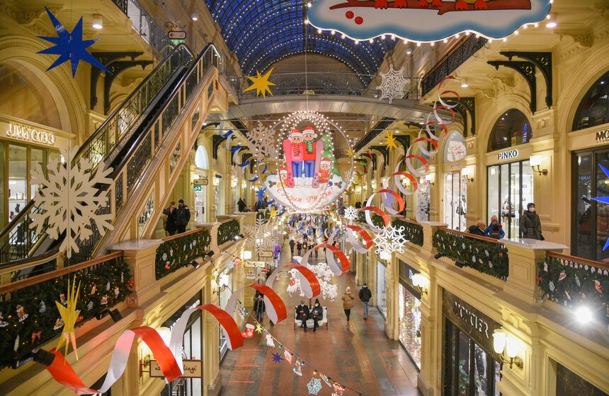 ГУМ украсили к Новому году 20 фото