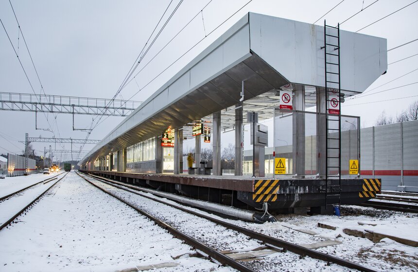 Сергей Собянин открыл ж/д-станцию Крекшино после реконструкции 19 фото