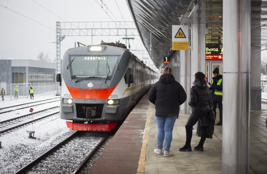 Сергей Собянин открыл ж/д-станцию Крекшино после реконструкции 17 фото