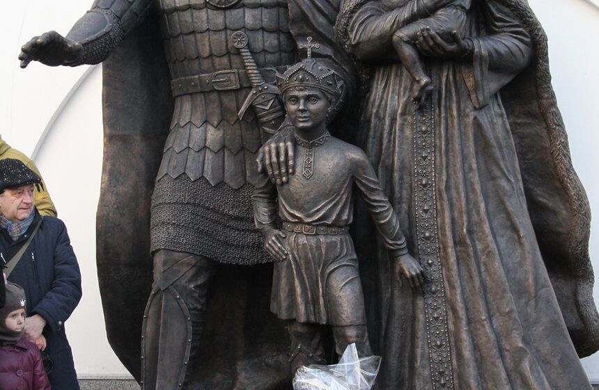 В Москве открыли памятник семье великого князя Дмитрия Донского 18 фото