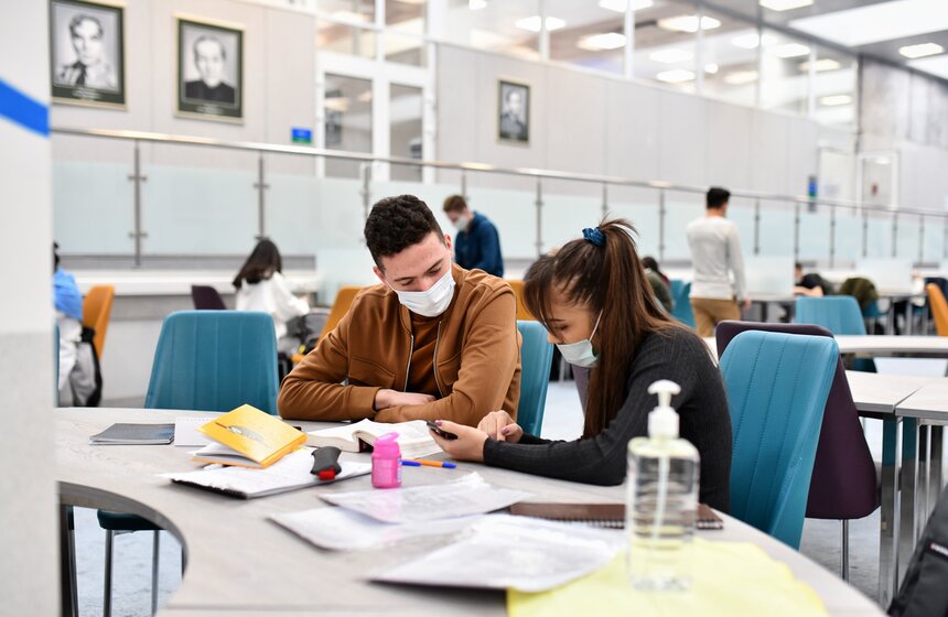 Студенты РУДН вернулись к очному обучению 9 фото
