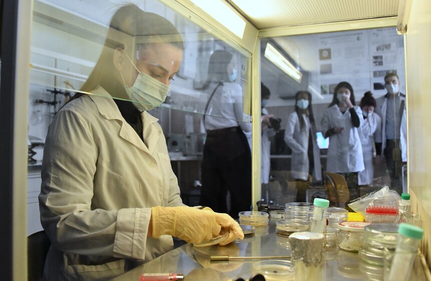 Студенты РУДН вернулись к очному обучению 22 фото