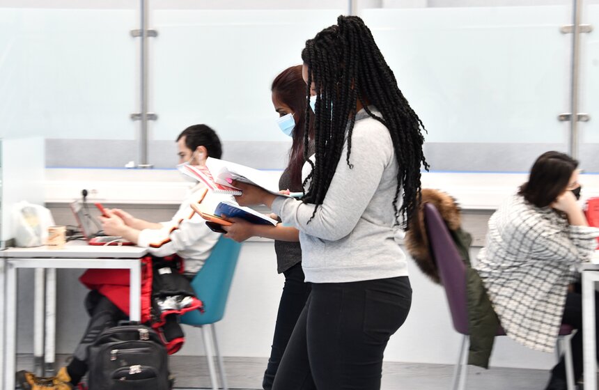 Студенты РУДН вернулись к очному обучению 12 фото