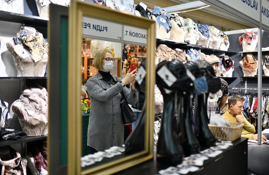 Всероссийская выставка-ярмарка народных мастеров открылась в Гостином дворе 15 фото
