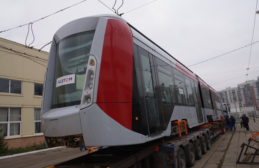 В депо "Краснопресненское" презентовали трамвай нового поколения 4 фото
