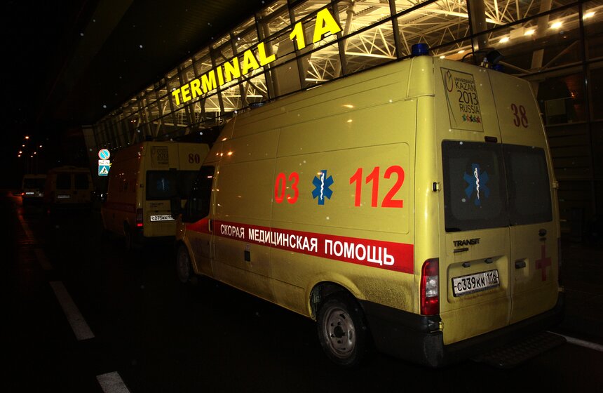 В аэропорту Казани разбился пассажирский самолет из Москвы 8 фото