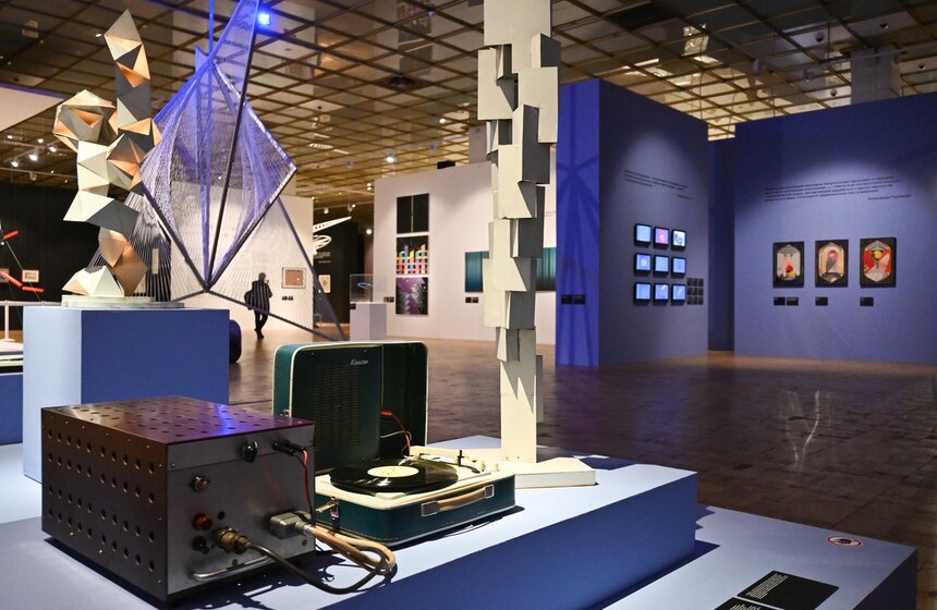 Третьяковка подготовила выставку "Лаборатория Будущего. Кинетическое искусство в России" 6 фото