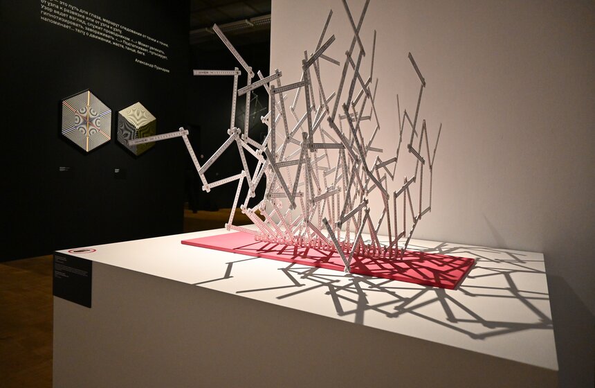 Третьяковка подготовила выставку "Лаборатория Будущего. Кинетическое искусство в России" 9 фото