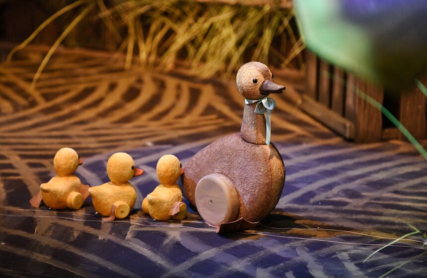 В Театре кукол Сергея Образцова показали спектакль "Гадкий утенок" 12 фото