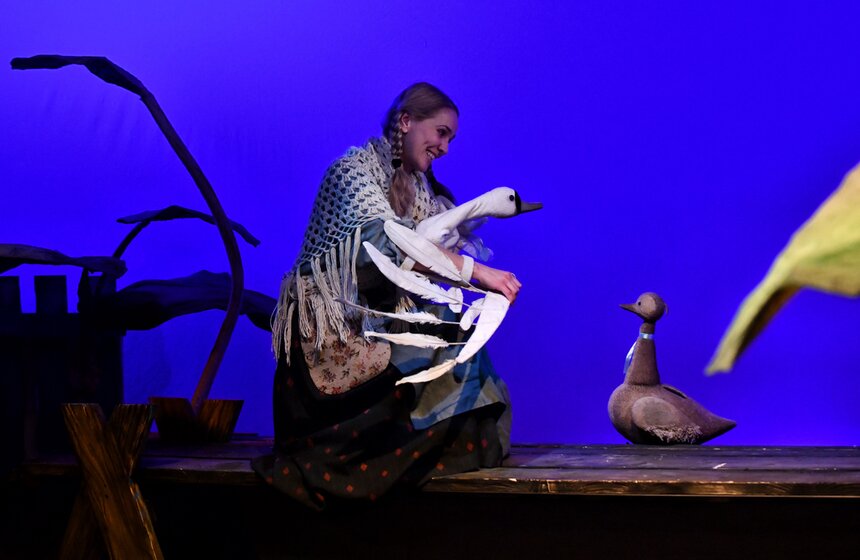 В Театре кукол Сергея Образцова показали спектакль "Гадкий утенок" 19 фото