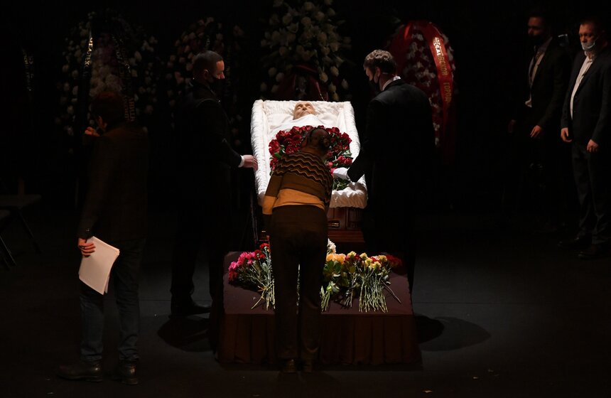 В Москве простились с Валентином Гафтом 3 фото