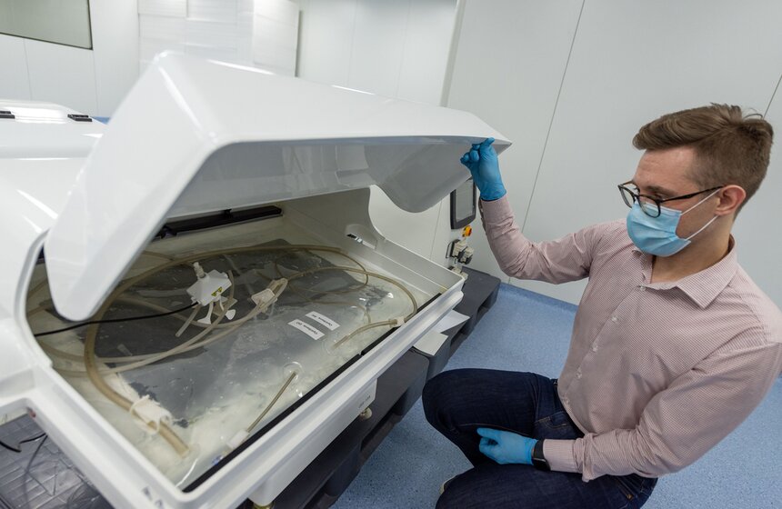 В технополисе "Москва" запустят производство вакцины "Спутник V" 1 фото