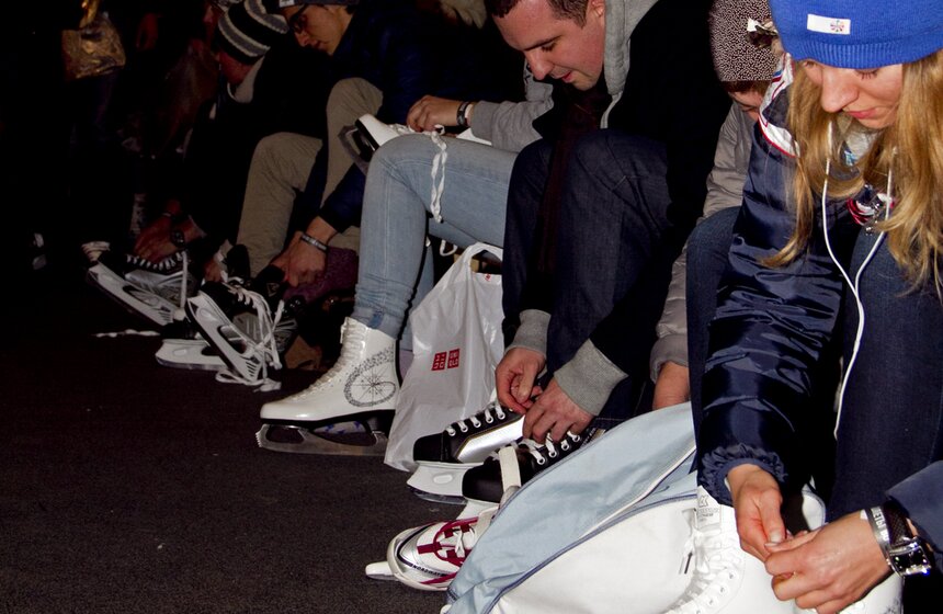 В Парке Горького открылся самый большой каток в Европе 21 фото