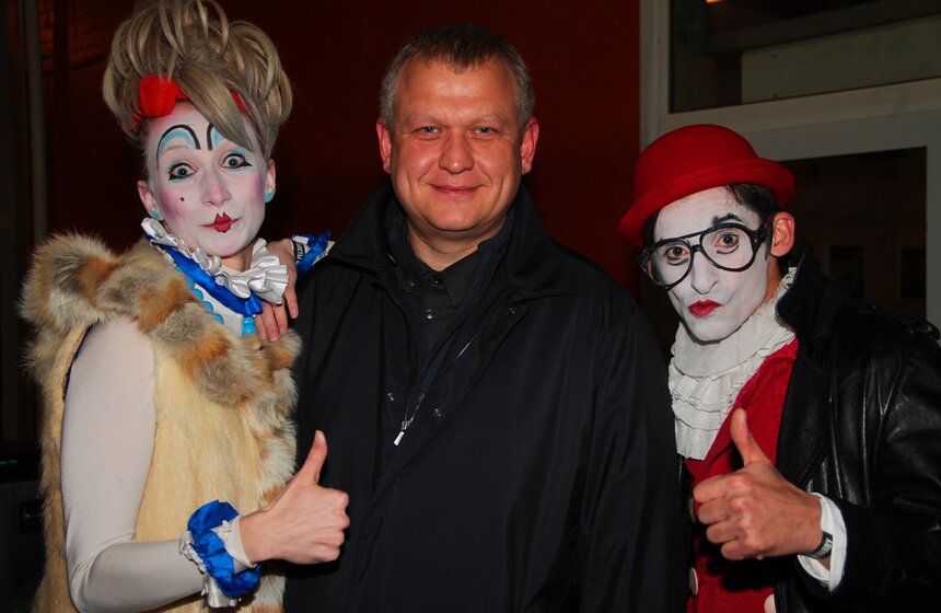 В Парке Горького открылся самый большой каток в Европе 6 фото