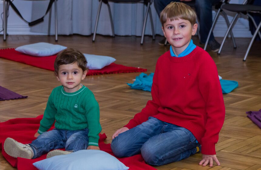 Оркестр Kremlin устроил живой концерт для детей и их родителей 8 фото