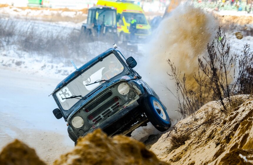 На открытии автоспортивного сезона 2020 года собрались сильнейшие спортсмены страны и начинающие гонщики. Состоялся I этап Чемпионата, Кубка и Первенства России. Соревнования посвятили человеку, который принял непосредственное участие в развитии автокросса в России – заслуженному тренеру Демкину Олегу<br />https://www.m24.ru/galleries/obshchestvo/10022020/8522