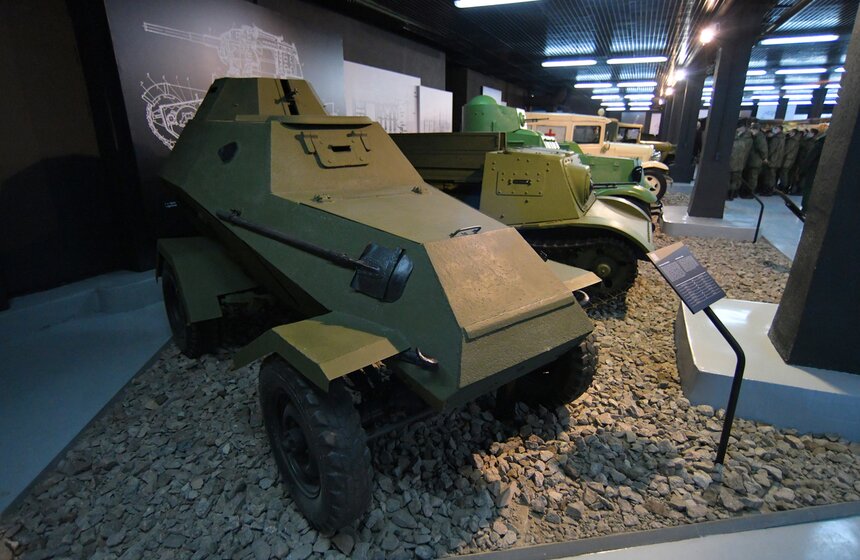 Музей Победы открыл выставку "Моторы войны" 3 фото