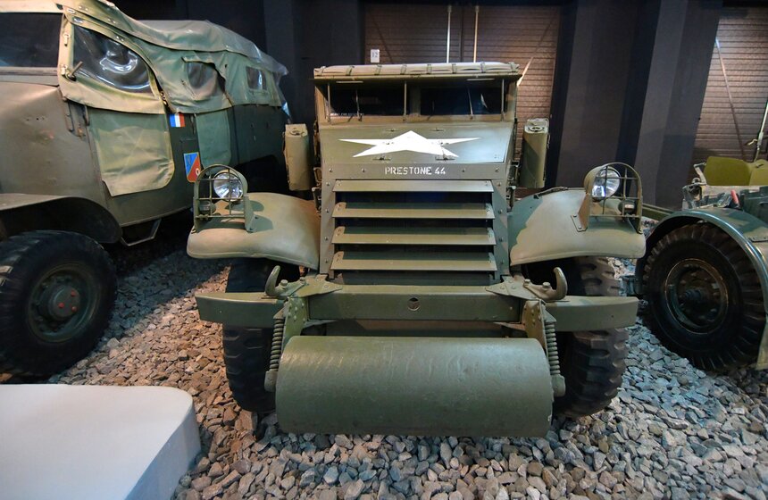 Музей Победы открыл выставку "Моторы войны" 16 фото