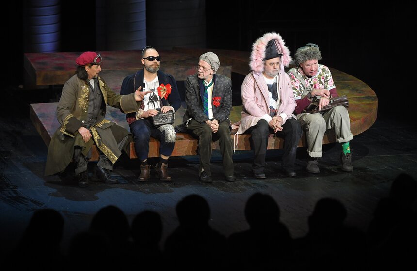 В театре "Модерн" состоялась премьера "Женитьбы" с Лолитой Милявской 1 фото