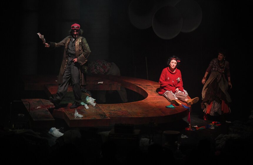 В театре "Модерн" состоялась премьера "Женитьбы" с Лолитой Милявской 7 фото