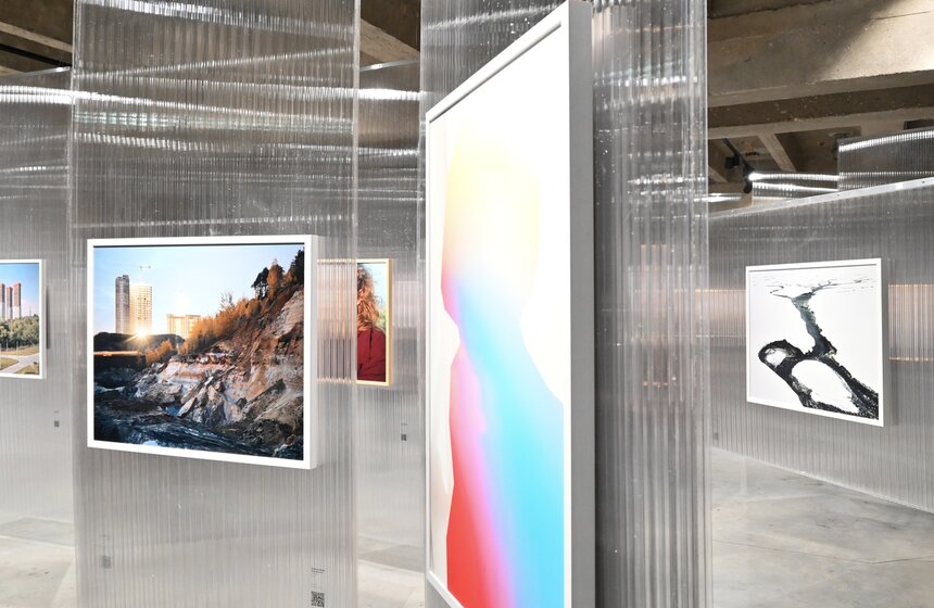 В бывшем издательстве газеты "Правда" открылась новая фотогалерея 8 фото