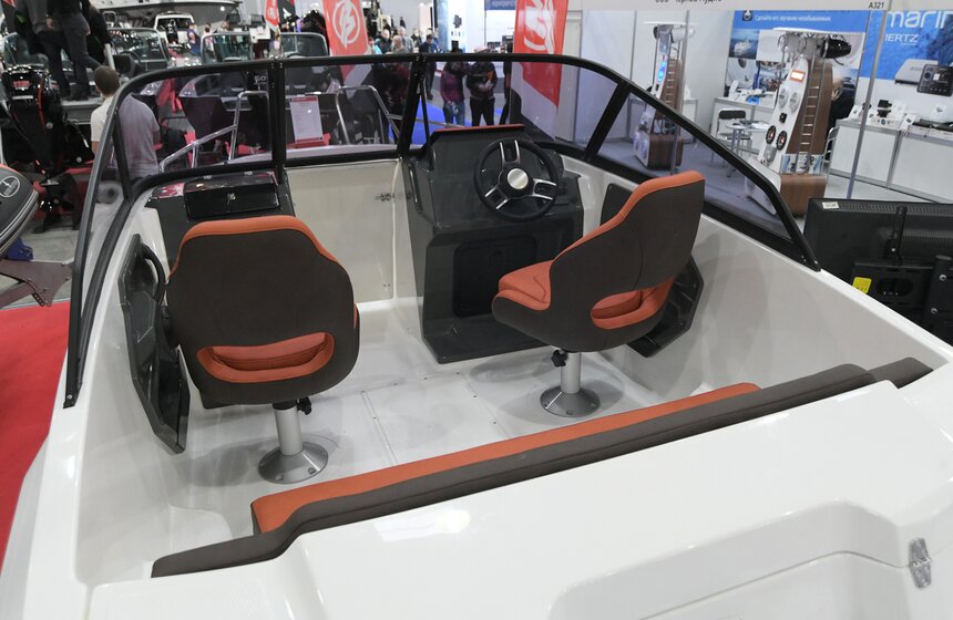 В Москве открылась выставка катеров и яхт 16 фото