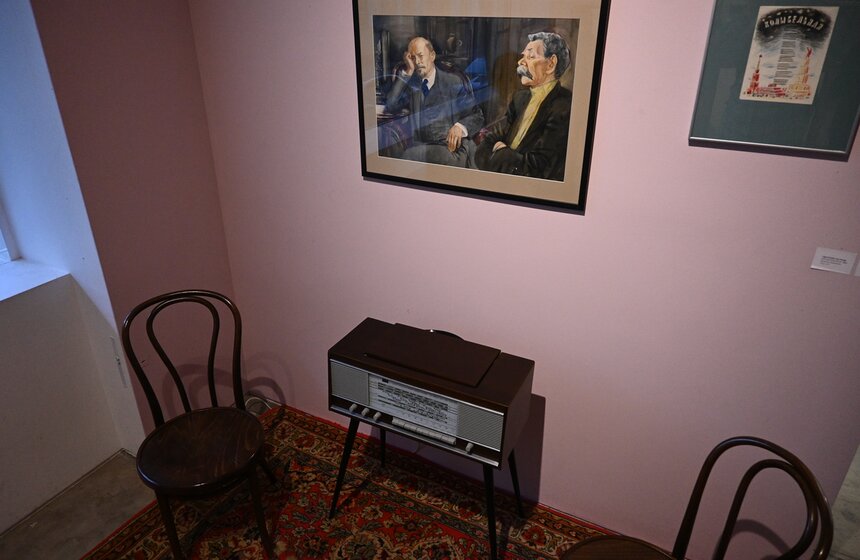 В музее АРТ4 открылась выставка образов Ленина из коллекции Игоря Суханова 16 фото