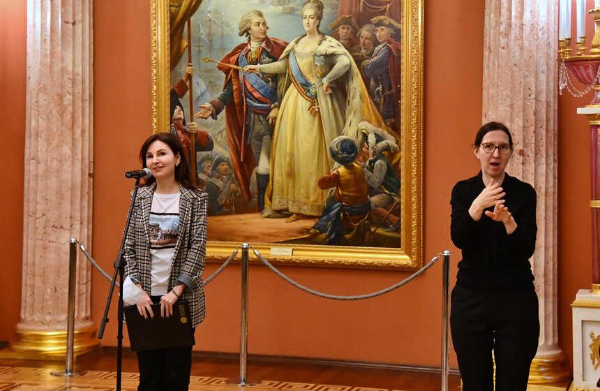 В музее-заповеднике "Царицыно" открылась выставка "Искусство быть рядом" 24 фото