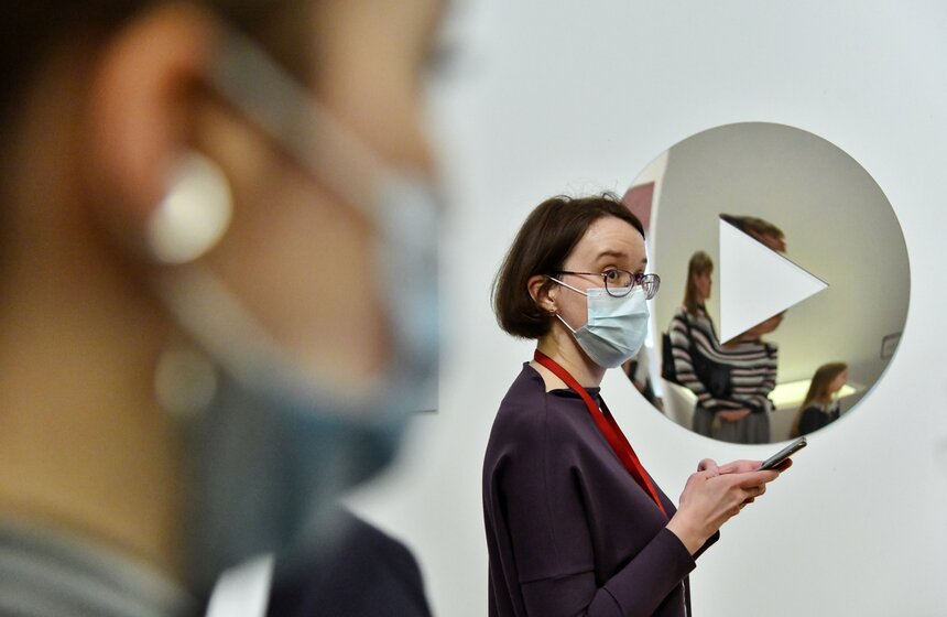 В музее-заповеднике "Царицыно" открылась выставка "Искусство быть рядом" 2 фото