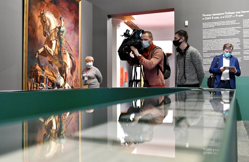 В Музее Победы открылась художественно-тематическая выставка "Триумф Победителей" 21 фото