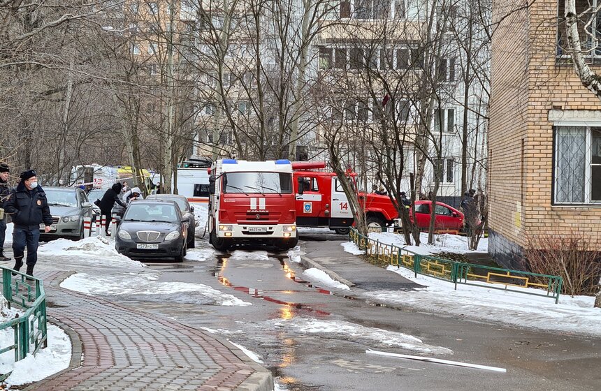 Взрыв произошел в жилом доме в Химках 3 фото