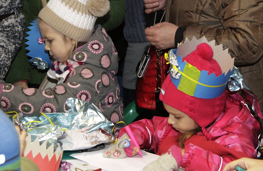 В саду "Эрмитаж" открылся самый романтичный каток 9 фото