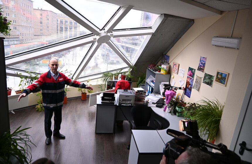 В Москве прошла экскурсия по "Яйцу Сокола" 11 фото