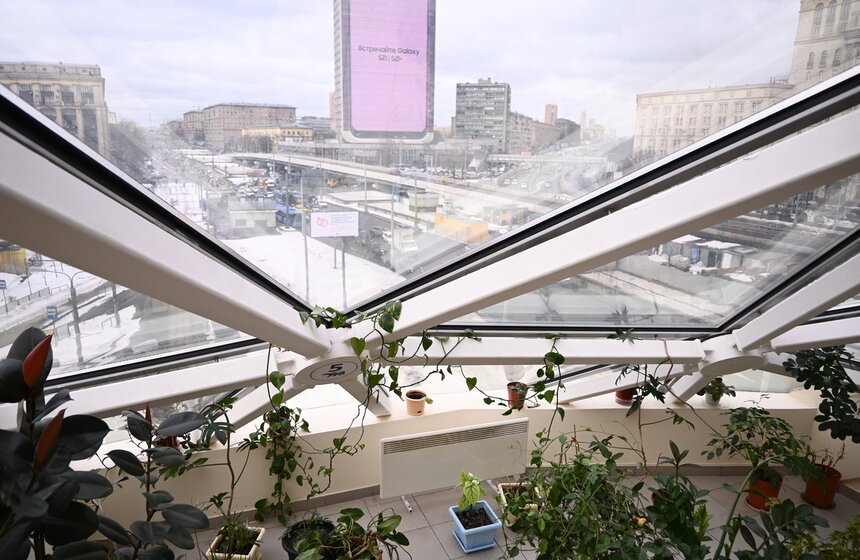 В Москве прошла экскурсия по "Яйцу Сокола" 9 фото