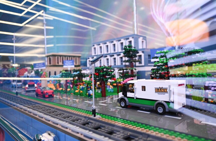 В павильоне МЦД открылась выставка "Город будущего" 13 фото