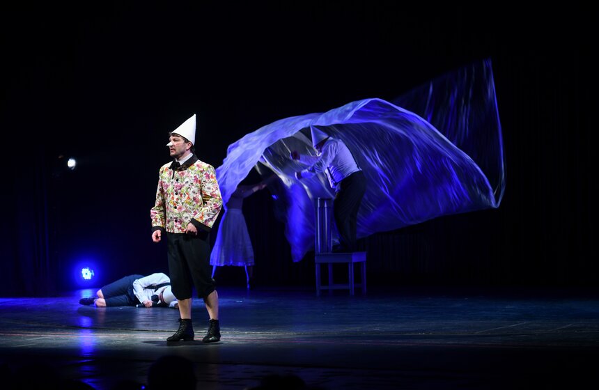 Рязанский театр драмы показал в Москве спектакль-номинант на "Золотую Маску" 17 фото