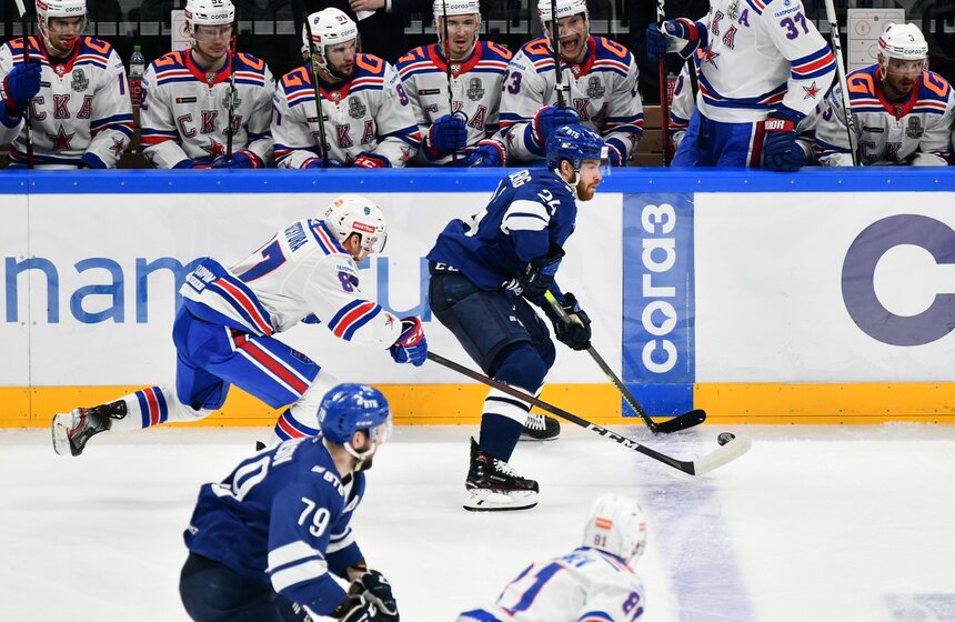 Московское "Динамо" потерпело третье поражение от СКА в Кубке Гагарина 7 фото