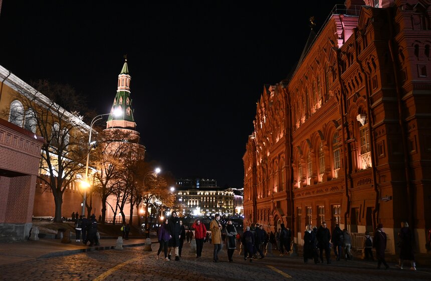 Акция "Час Земли" прошла в Москве 21 фото